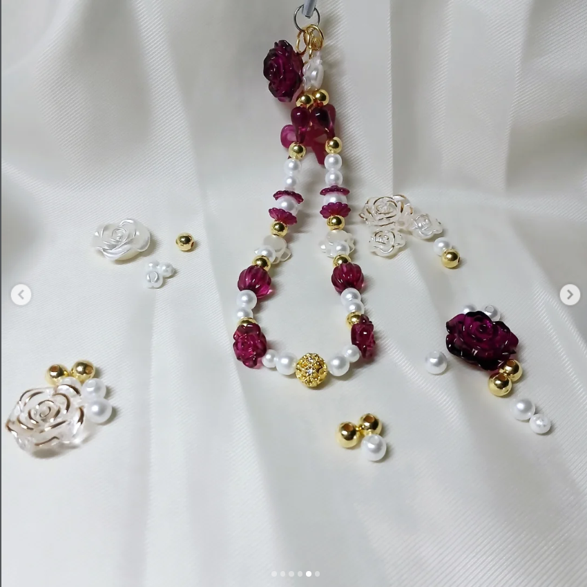 Phone Charm 4